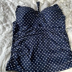 Like New Bathing Suit Top